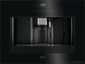 vstavaný kávovar AEG Mastery KKE884500B - 2