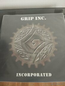 LP Gladiator,Grip.Inc - 2