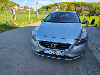 Predám Volvo V40 D2 - 2