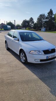 Predám Škoda Octavia 2 1.6 benzín . - 2