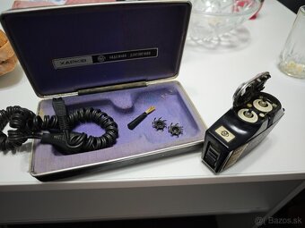 Retro holiaci strojček - 2