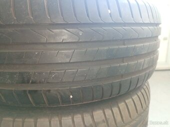 235/55R18 - 2