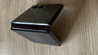 Motorola razr - 2