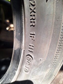 Hankook 225/45 r17 - 2