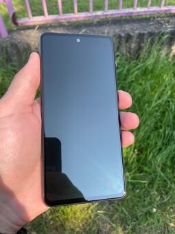 Samsung A52s v peknom stave - 2
