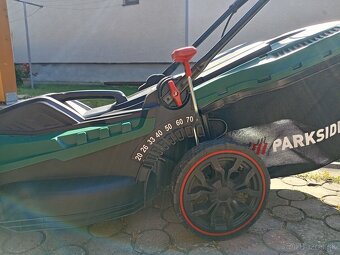 Predám elektrickú kosačku Parkside 1800w - 2