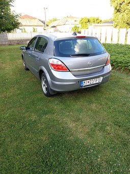 Predám Opel Astra H - 2