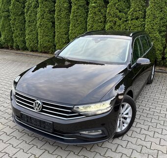 Volkswagen Passat Variant 2.0 TDI EVO Business DSG - 2