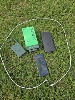 Infinix note 40 PRO 12/256 Vintage Green - 2