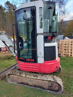 Minibager TAKEUCHI TB23R - 2