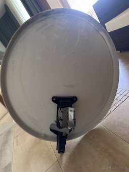 Satelitná parabola 60 cm s konventorom - 2