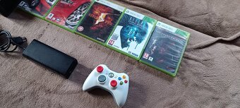 Xbox360 s hrami - 2