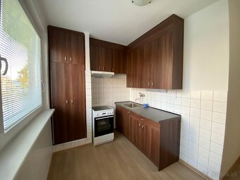 Dlhodobý prenájom 3-izbového bytu - 2