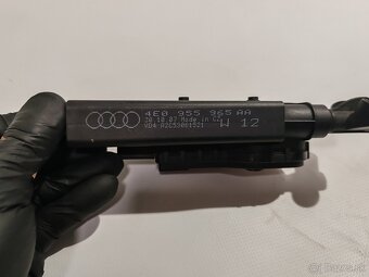 ostrekovače svetiel Audi A8 D3 4E0955965AA - 2