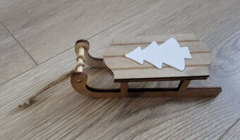 Vianočné drevené ozdoby: 1 ks / 1,50 € - 2