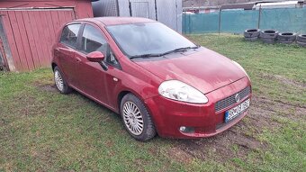 Fiat Grande Punto 1.2 benzin manual rok 2008 - 2