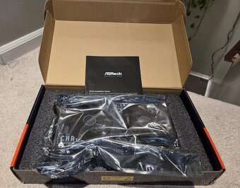 Nová grafická karta ASROCK Radeon RX 9060 XT Challenger 16GB - 2