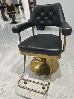 Kadernícke kreslo - 2