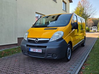 Predám dodávku Opel Vivaro LONG 6 MIESTNE. - 2