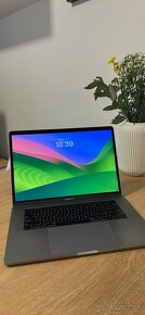 Macbook Pro 15 2018, 512gb, 16gb RAM - 2