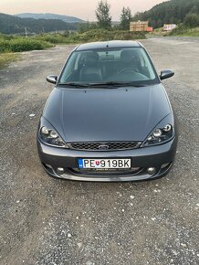 FORD FOCUS ST170 - 2