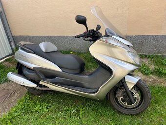 predam skuter yamaha majesty 400,25kw - 2