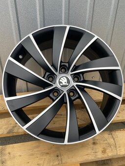 Elektróny 17x7 5x112 et40 škoda superb octavia karoq - 2