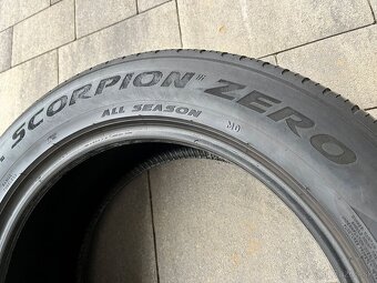 Celosezonne pneu PIRELLI SCORPION ZERO all season 275/50/R20 - 2