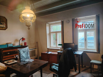 PREDAJ pekný 4 izbový dom v obci Vlkas. - 2