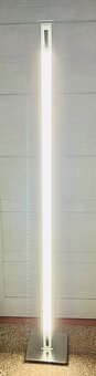 LED svietidlo - 150 cm vysoké - 2