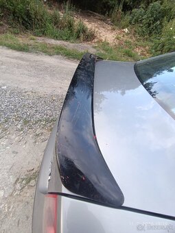 Predám krídlo na auto - 2