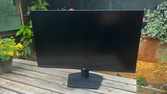 Dell monitor 4k 32 palcov - 2