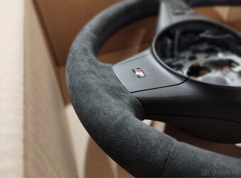 BMW E60 volant alcantara - 2