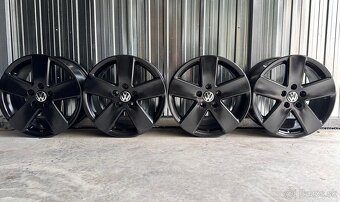 #14 Elektróny originál VW r17 - 2