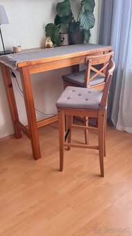 STÔL + STOLIČKY - 2