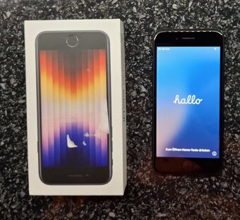 iPhone SE 2022 - 2