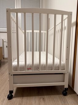 DETSKÁ BIELA POSTIEĽKA SO ZÁSUVKOU + MATRAC SEGUM - 2