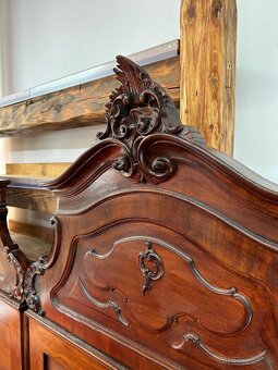 Starožitná spálňa - 2