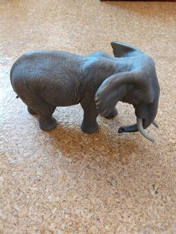 Plastove zvierata a dinosaury - 2