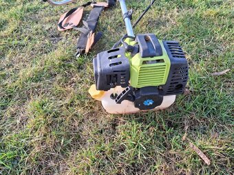 kosačka, vyžínačka - 2