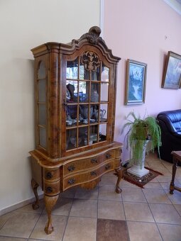 Vitrína baroková - 2