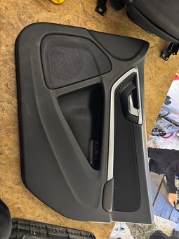 Tapacire Volvo v60 - 2