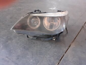 Predam predne soferove svetlo bmw e60 e61 - 2