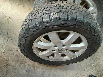 Predám disky 5x114 R17 + offroad pneu BF GOODRICH - 2