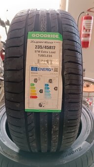 235/45 R17 97W letné Goodride - 2