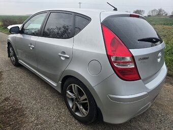 Hyundai i30 1.4i 2011 Facelift náhradné diely - 2