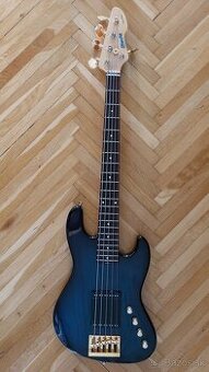 Predam/vymenim Levinson Blade B2 5string jazz bass Japan - 2