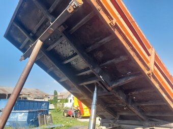 Korba liaz 300 liaz 18.33 - 2