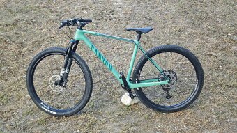 Predám karbónový XC hardtail Canyon Exceed CF 2023, vel L. - 2