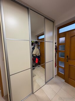 Vstavaná skriňa 180cm - 2